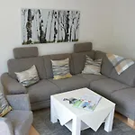 7 Katharina Mit Balkon *