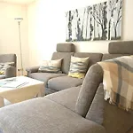 7 Katharina Mit Balkon Apartamento